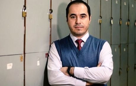 حسین رونقی از بیمارستان مرخص و به زندان بازگشت
