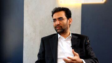 واکنش آذری جهرمی به بحران گرانی‌ها
