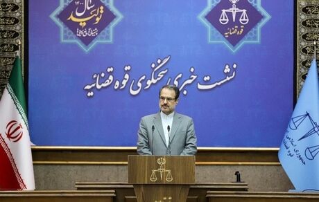 دستگاه قضایی در رسیدگی به گزارشات به مقام و موقعیت افراد توجه نمی کند