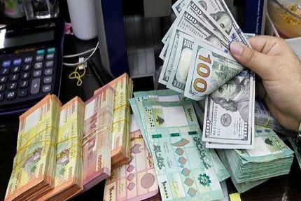 با بخشنامه دولت، فروش کالاها به قیمت دلار رسمی شد