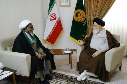 علم‌الهدی از شیخ زکزاکی برای سخنرانی در نماز جمعه دعوت کرد