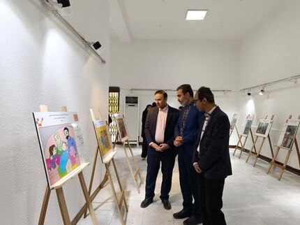 آغاز نمایشگاه آثار تجسمی «مهر و دریا» در بوشهر