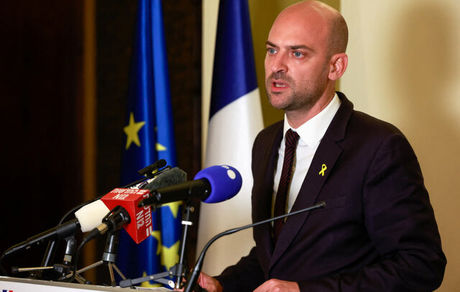 فرانسه: با طرح آمریکا در تنگه هرمز مخالفیم