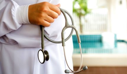 پیش بینی افزایش قابل توجه ویزیت پزشکان در سال ۱۴۰۵ 