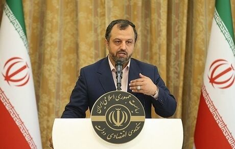 نوسانات ارز بدلیل تحولات نظامی در منطقه است / رشد ماهانه نقدینگی کاهش یافته است