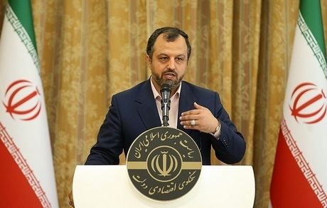 نوسانات ارز بدلیل تحولات نظامی در منطقه است / رشد ماهانه نقدینگی کاهش یافته است