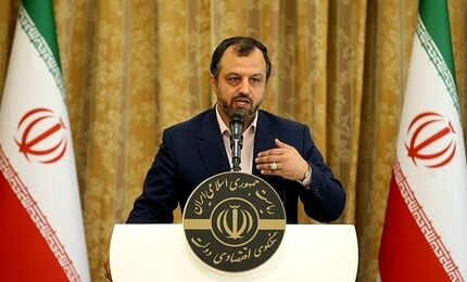 نوسانات ارز بدلیل تحولات نظامی در منطقه است / رشد ماهانه نقدینگی کاهش یافته است