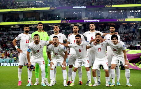 پاداش ۱۰ میلیارد تومانی یک بانک به ملی پوشان فوتبال