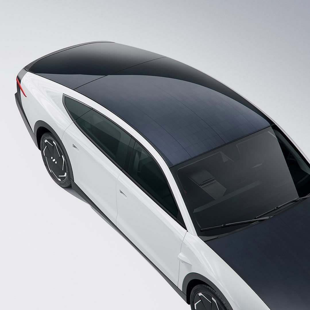 اولین خودروی خورشیدی آماده تولید جهان 