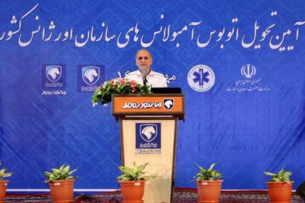 اتوبوس آمبولانس‌ها به اورژانس تحویل داده شد