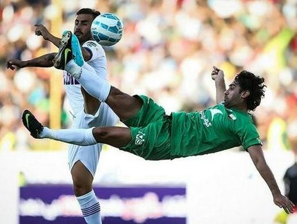 کامنت‌بازی فرهاد مجیدی با کاناوارو/ کتاب من کجاست؟ +عکس