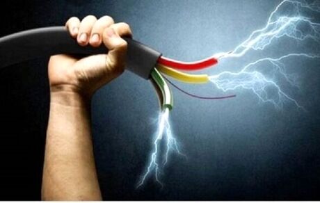 برق ۳ فاز، جان دو کارگر یک کارخانه را در یزد گرفت