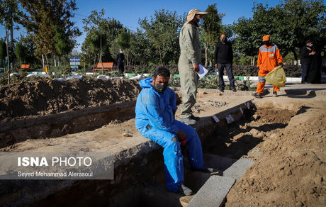 افزایش مرگ‌های کرونایی ادامه خواهد داشت / به بازگشایی مدارس خوشبین نیستم