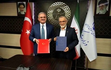 تفاهم‌نامه امنیتی بین دو کشور ایران و ترکیه امضا شد