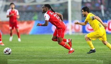 فولاد خوزستان، دومین باخت فصل پرسپولیس را رقم زد / صدرنشینی به خطر افتاد