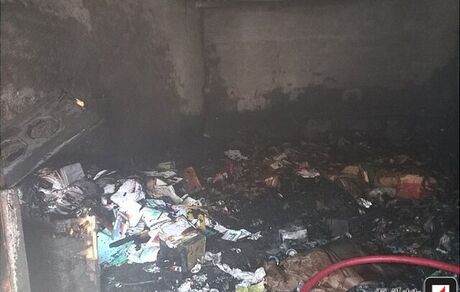 مهار آتش‌سوزی یک انبار کارتن در محدوده جنوب تهران