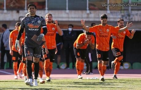 مس کرمان هم به جمع معترضان به داوری لیگ برتر فوتبال اضافه شد