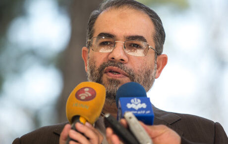 ممکن است کسی که شرایط مصوبه را ندارد «استثنائا» تایید صلاحیت شود