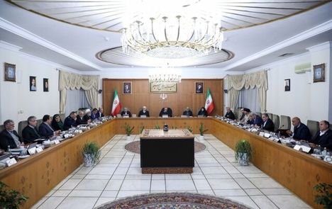 رئیس جمهور: معیشت مردم اولویت بی‌بدیل دولت در شرایط کنونی است