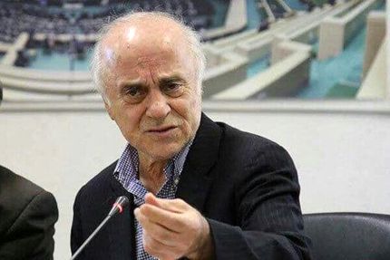 از دوره خاتمی مشکلات استقلال و پرسپولیس را داد زدیم / AFC باشگاه‌های دولتی را نمی‌پذیرد