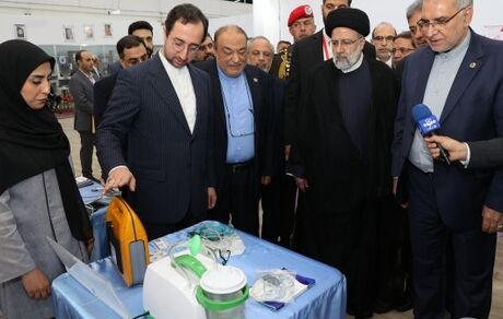 بازدید رئیس جمهور از از نمایشگاه علم‌ و فناوری دستاوردهای ایرانی در کاراکاس