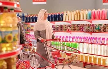 فروشگاه‌های زنجیره‌ای و کمک به سیاست‌های کلان کشور برای کاهش التهاب بازار