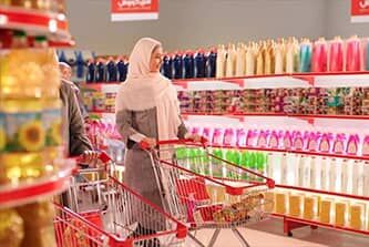 فروشگاه‌های زنجیره‌ای و کمک به سیاست‌های کلان کشور برای کاهش التهاب بازار