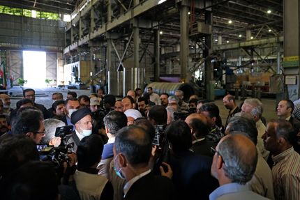 باید سهام بانک کشاورزی در واحد تولیدی صنایع آذرآب واگذار شود