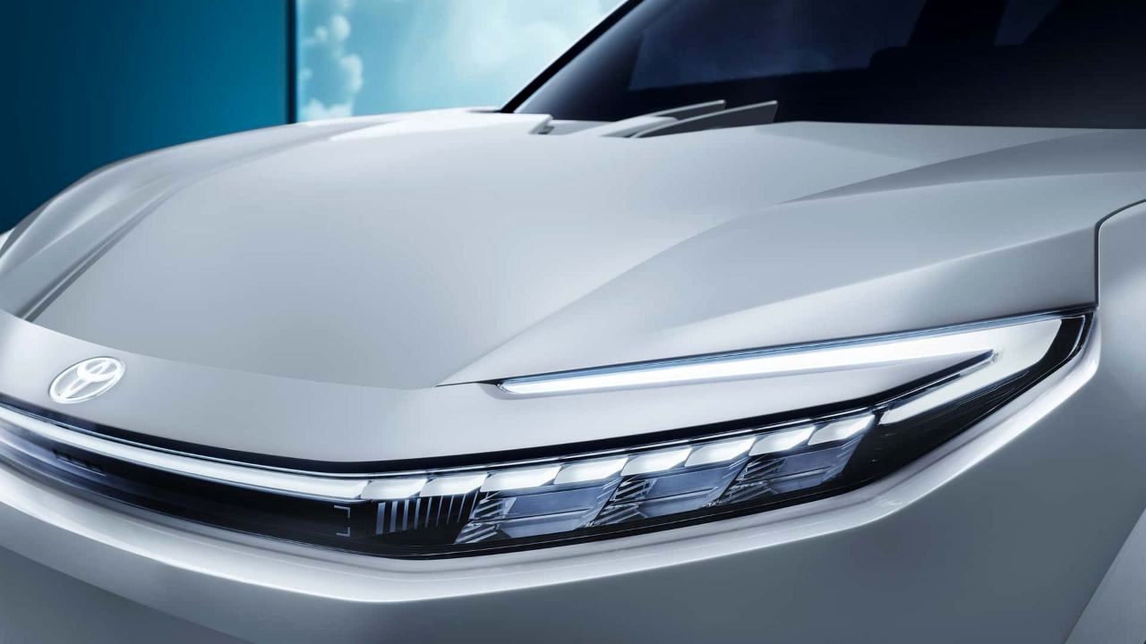 تویوتا Urban SUV