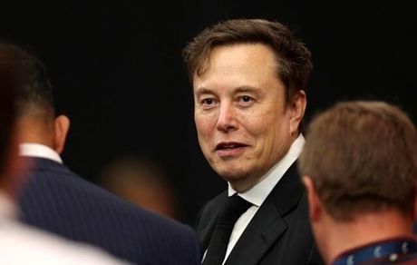 ایلان ماسک اولین ۶۰۰ میلیارد دلاری جهان