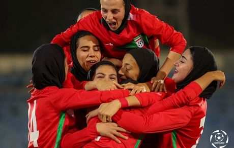 برد پرگل تیم ملی فوتبال بانوان مقابل تاجیکستان