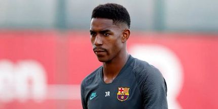 فیرپو در آستانه جدایی از بارسلونا/ اینتر، ناپولی و تورینو خواهان مدافع اسپانیایی