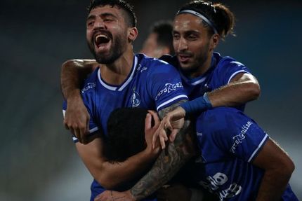 استقلال مجیدی، قلعه‌نوعی را ناکام گذاش / پرسپولیس دیدار جنجالی را در کویر برد / ماشین سازی در آستانه سقوط
