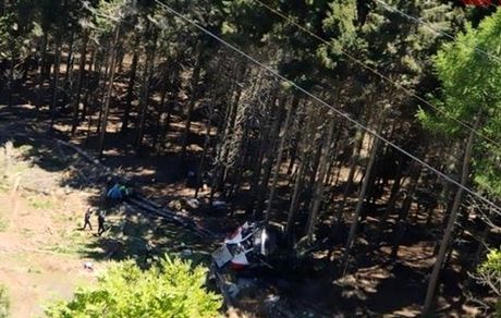  سقوط مرگبار تله‌کابین در ایتالیا با حداقل ۹ کشته