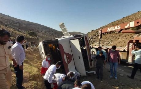 جزئیات جدید از حادثه واژگونی اتوبوس خبرنگاران