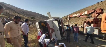 جزئیات جدید از حادثه واژگونی اتوبوس خبرنگاران