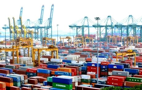 ترخیص ۱۰ میلیون تن کالای اساسی از ابتدای امسال