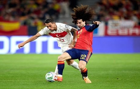 صعود دراماتیک اسکاتلند به جام جهانی / ترکیه، ولز و دانمارک به پلی آف رفتند