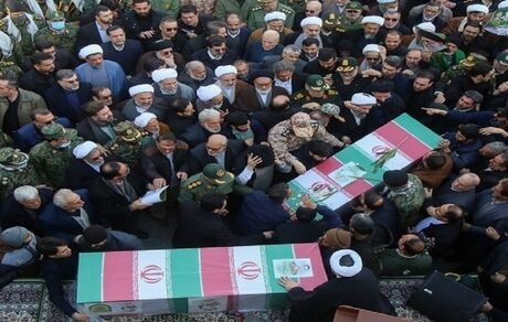 تشییع پیکر مطهر سه شهید مدافع امنیت در گچساران