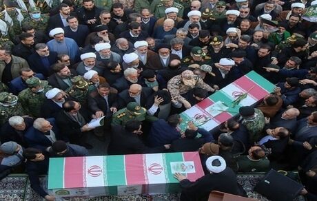تشییع پیکر مطهر سه شهید مدافع امنیت در گچساران