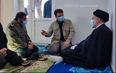 نشست اضطراری رئیس جمهور با مسئولان جنوب استان کرمان و بازدید هوایی از مناطق سیل زده