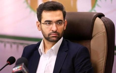 واکنش آذری‌جهرمی به ماجرای گزارش عادل فردوسی‌پور در فینال