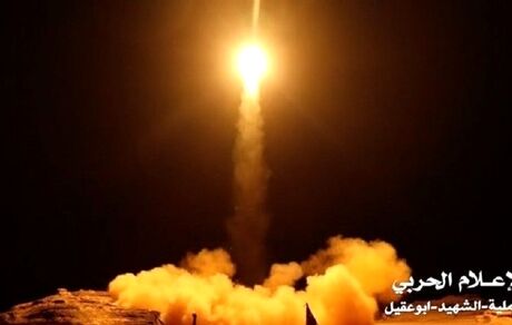 نیروهای یمنی، باز هم عربستان را موشک باران کردند