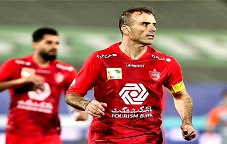 کاپیتان تیم فوتبال پرسپولیس رکوردی منحصر به فرد را به نام خود ثبت کرد