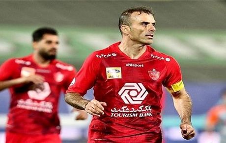 کاپیتان تیم فوتبال پرسپولیس رکوردی منحصر به فرد را به نام خود ثبت کرد
