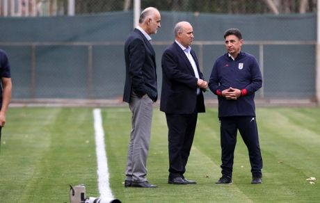 جلسه تاج و قلعه‌نویی برای انتخاب سرمربی تیم ملی امید