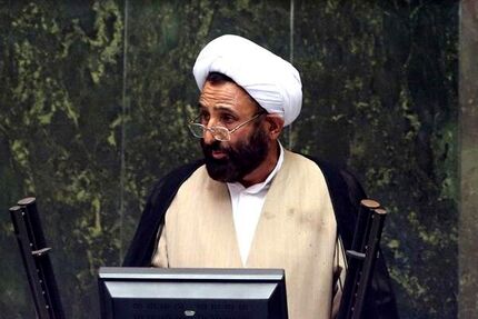 جلالی: مجلس بر اجرای قانون جوانی جمعیت نظارت کند
