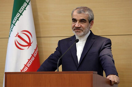 واکنش توئیتری کدخدایی به ادعای دیدار محمود احمدی نژاد با اعضای شورای نگهبان 