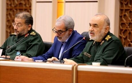فرمانده سپاه پاسداران انقلاب اسلامی: تلاش آمریکا جابجایی صحنه نبرد به مدارس و دانش آموزان است