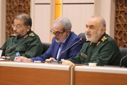 فرمانده سپاه پاسداران انقلاب اسلامی: تلاش آمریکا جابجایی صحنه نبرد به مدارس و دانش آموزان است